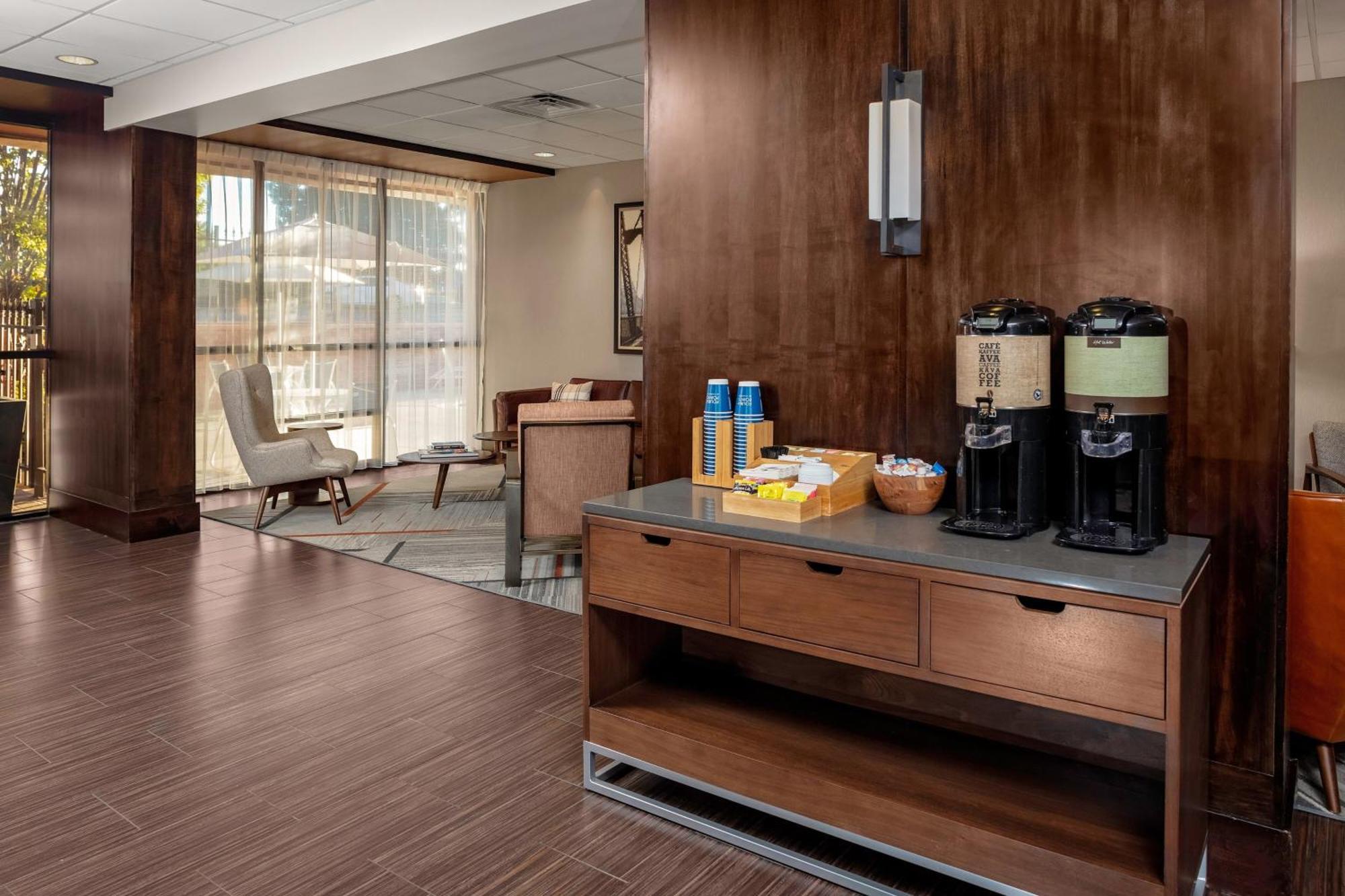 Four Points By Sheraton Memphis East Exterior foto